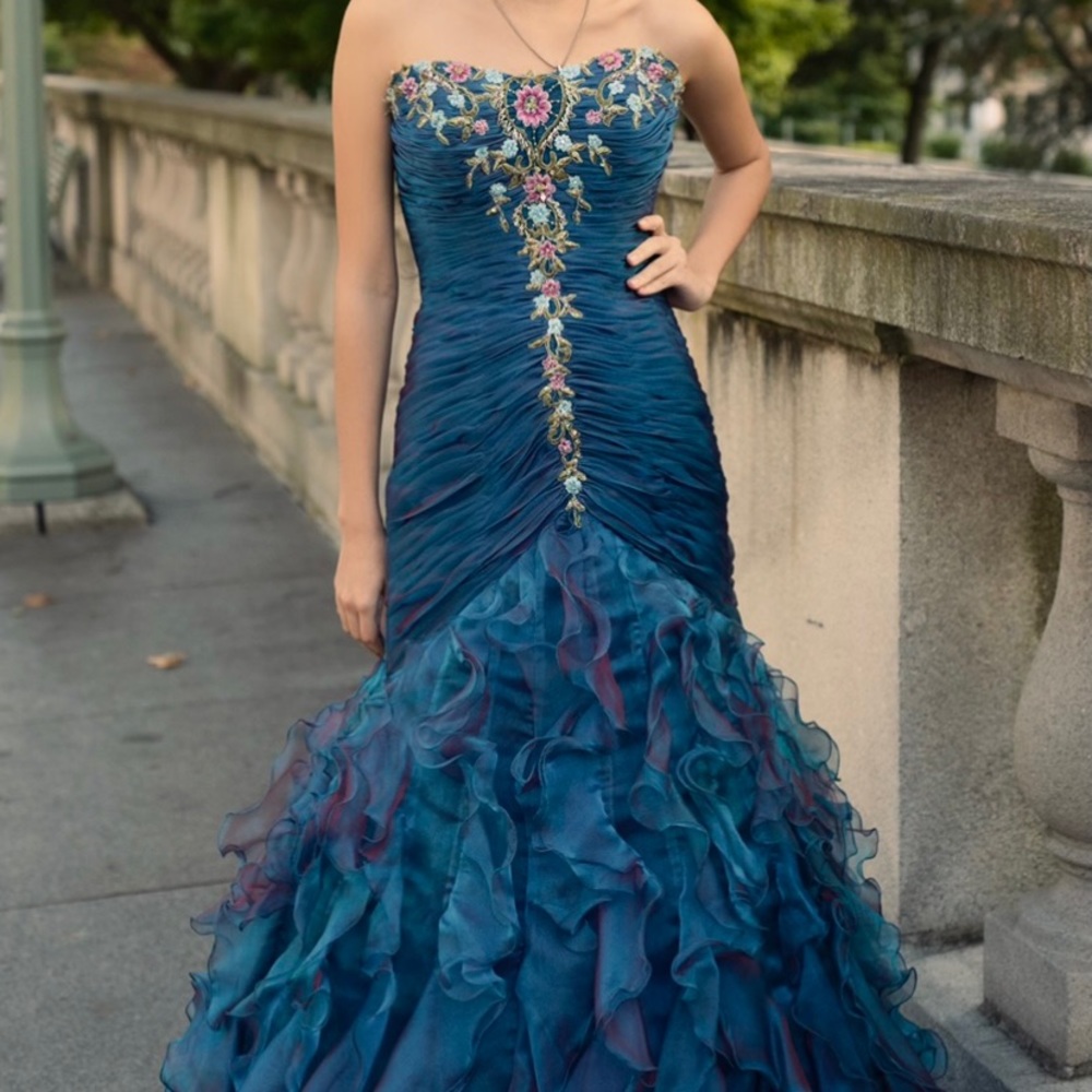 Size 8 Prom Dress